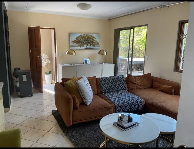 3 BEDROOM TOWNHOUSE FOR SALE IN THE REEDS
